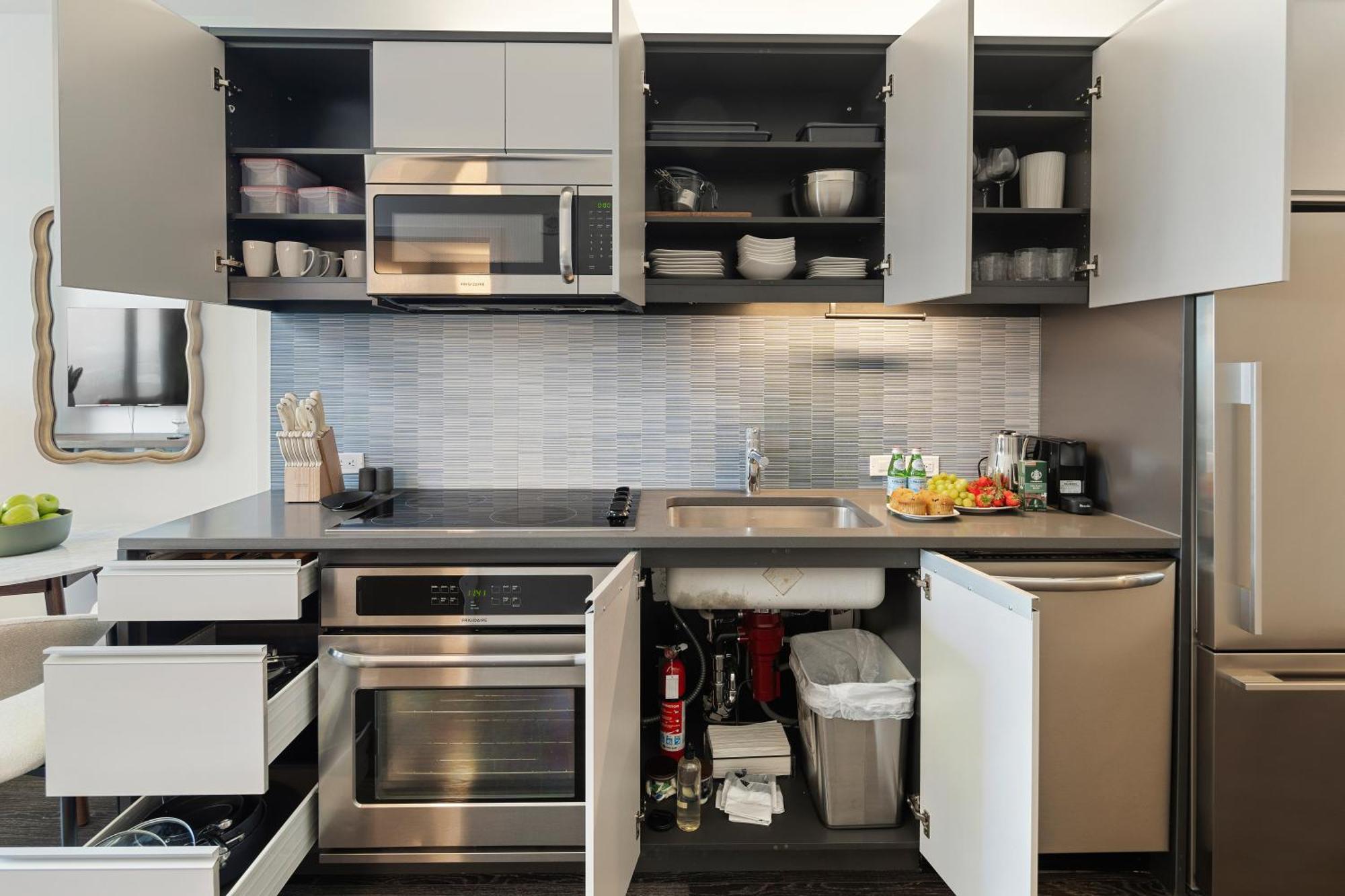 Luxury By Hyatus Downtown Boston