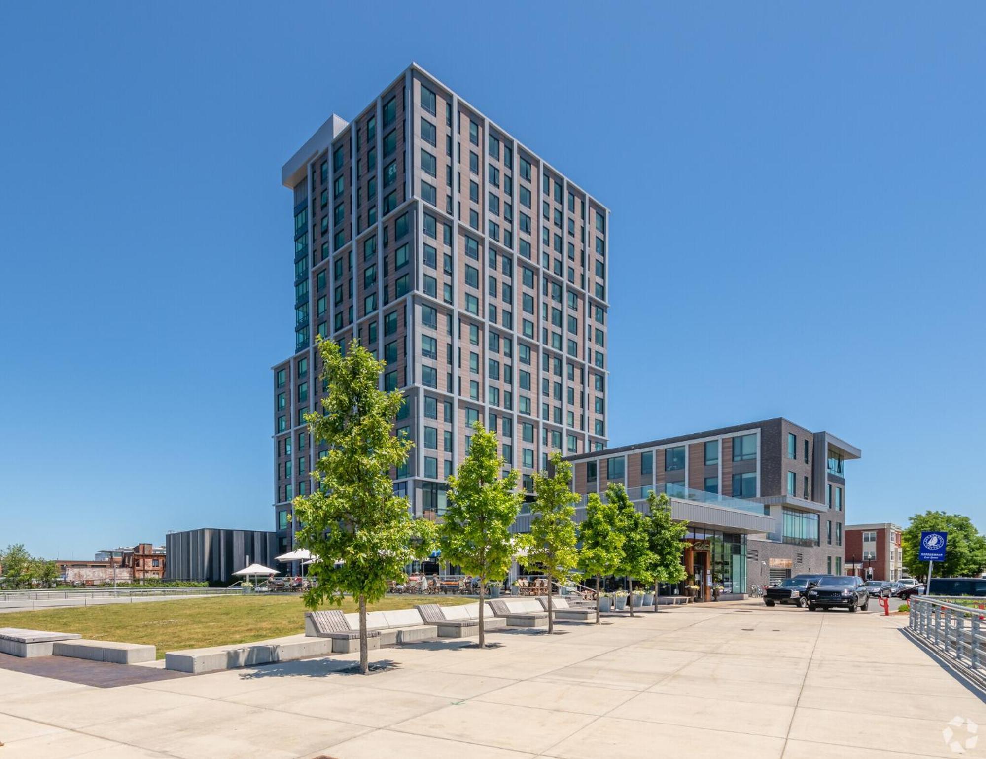 Luxury By Hyatus Downtown Aparthotel